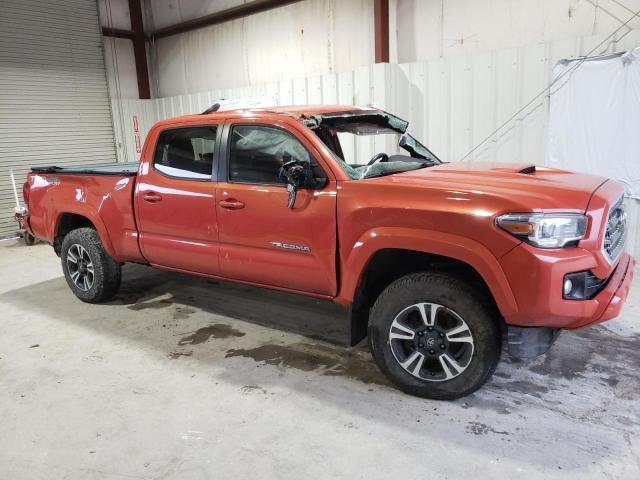 3TMDZ5BN7HM036161 - 2017 TOYOTA TACOMA DOUBLE CAB ORANGE photo 4