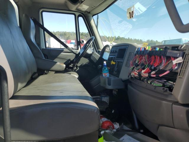 1HTMMMML9JH367714 - 2018 INTERNATIONAL 4000 4300 Weiß Foto 5