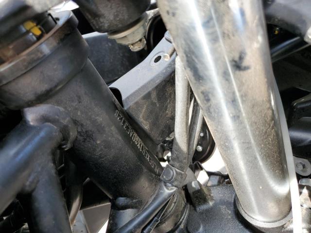 ML5EXER1XSDAE3128 - 2025 KAWASAKI EX650 R BLACK photo 9