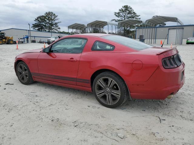 1ZVBP8AM7D5280848 - 2013 FORD MUSTANG RED photo 2