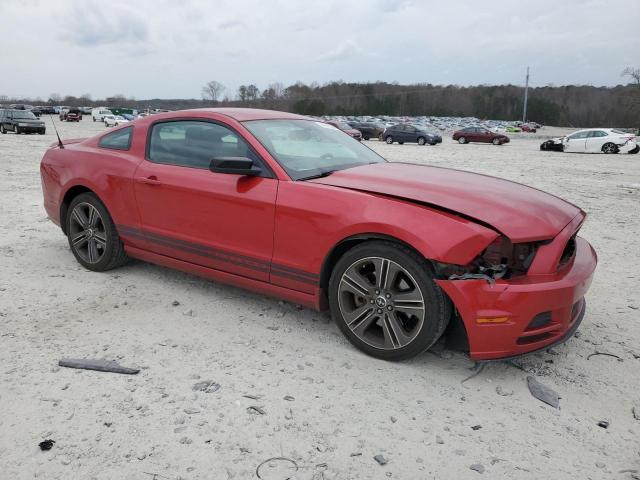 1ZVBP8AM7D5280848 - 2013 FORD MUSTANG RED photo 4
