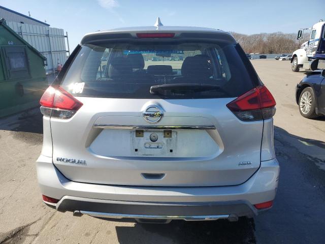 KNMAT2MV0HP560231 - 2017 NISSAN ROGUE S SILVER photo 6