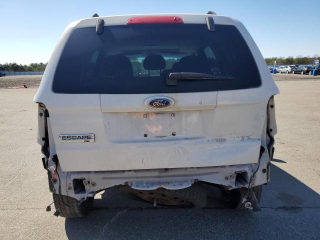 1FMCU03789KA44593 - 2009 FORD ESCAPE XLT WHITE photo 6