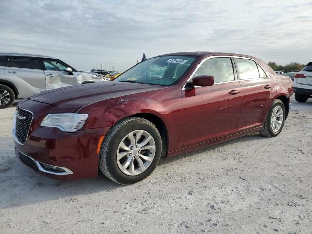 2C3CCAAG3GH208115 - 2016 CHRYSLER 300 LIMITED RED photo 1