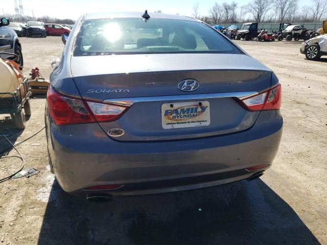 5NPEC4AC1DH674745 - 2013 HYUNDAI SONATA SE GRAY photo 6