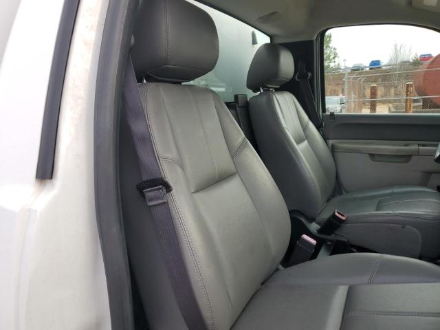 1GC0KVCG8EF165881 - 2014 CHEVROLET SILVERADO K2500 HEAVY DUTY WHITE photo 10