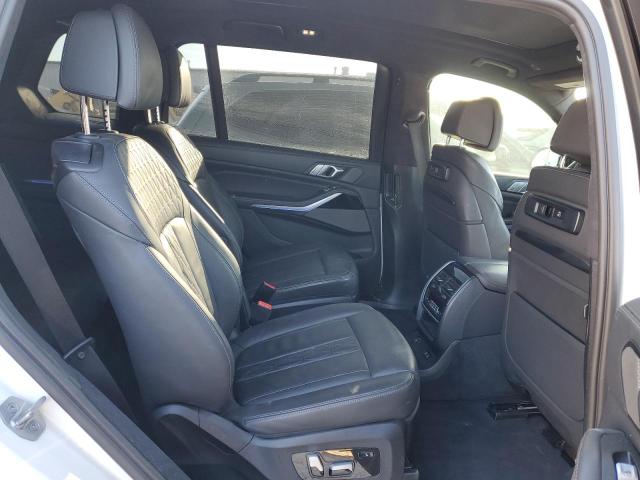 5UXCX6C14N9M36450 - 2022 BMW X7 ALPINA XB7 白色 照片 11