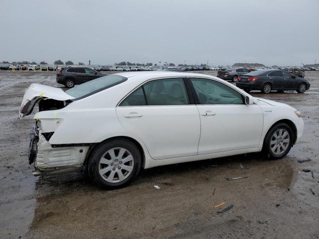 JTNBB46K483047637 - 2008 TOYOTA CAMRY HYBRID WHITE photo 3