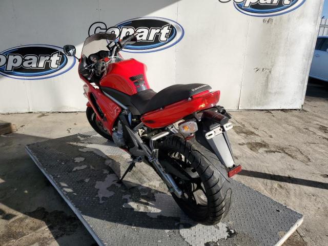 JKAEXEA137A024278 - 2007 KAWASAKI EX650 A Qırmızı foto 3