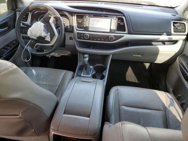 5TDKKRFH2GS504190 - 2016 TOYOTA HIGHLANDER XLE WHITE photo 8