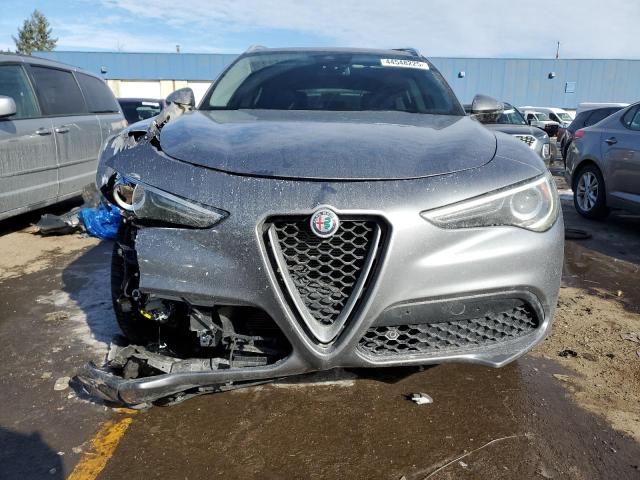 ZASPAKBN1K7C52373 - 2019 ALFA ROMEO STELVIO TI SILVER photo 5