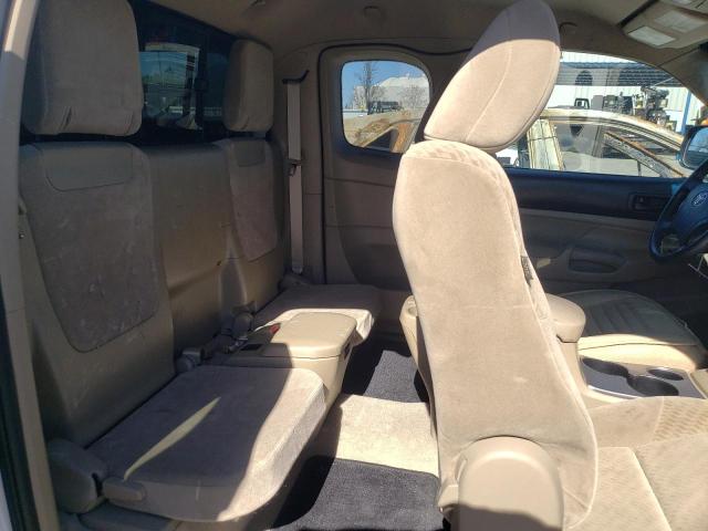 5TETX4GN2AZ730981 - 2010 TOYOTA TACOMA PRERUNNER ACCESS CAB WHITE photo 10