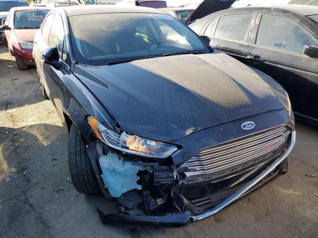 3FA6P0H79GR243958 - 2016 FORD FUSION SE BLACK photo 4