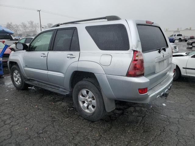 JTEZU14RX50047906 - 2005 TOYOTA 4RUNNER SR5 SILVER photo 2