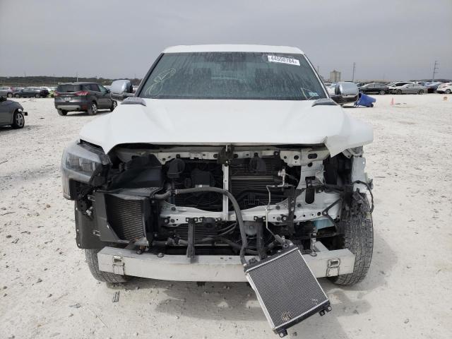 5TFMC5DBXNX011796 - 2022 TOYOTA TUNDRA CREWMAX PLATINUM Weiß Foto 5