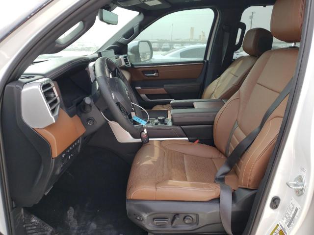 5TFMC5DBXNX011796 - 2022 TOYOTA TUNDRA CREWMAX PLATINUM Weiß Foto 7