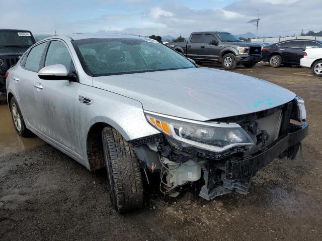 5XXGT4L39JG198306 - 2018 KIA OPTIMA LX SILVER photo 4