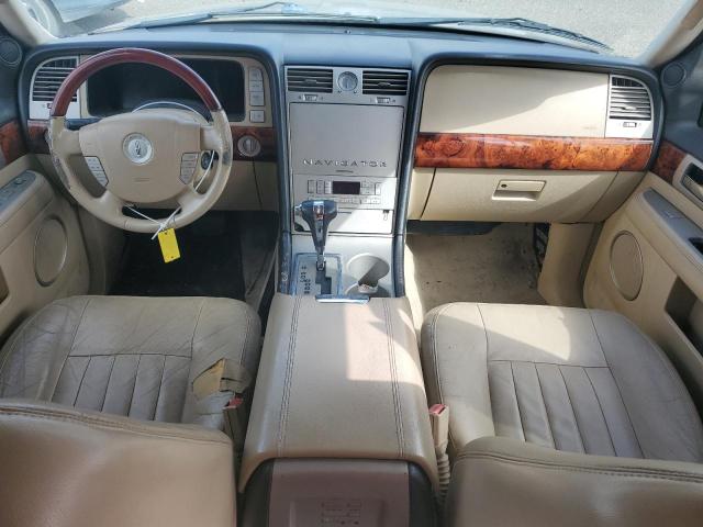 5LMFU28505LJ12838 - 2005 LINCOLN NAVIGATOR ოქროსფერი ფოტო 8