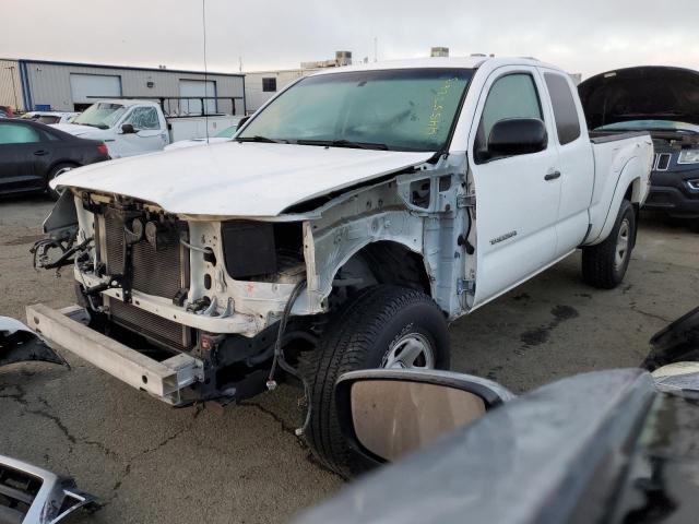 5TETX62N68Z519733 - 2008 TOYOTA TACOMA PRERUNNER ACCESS CAB WHITE photo 1