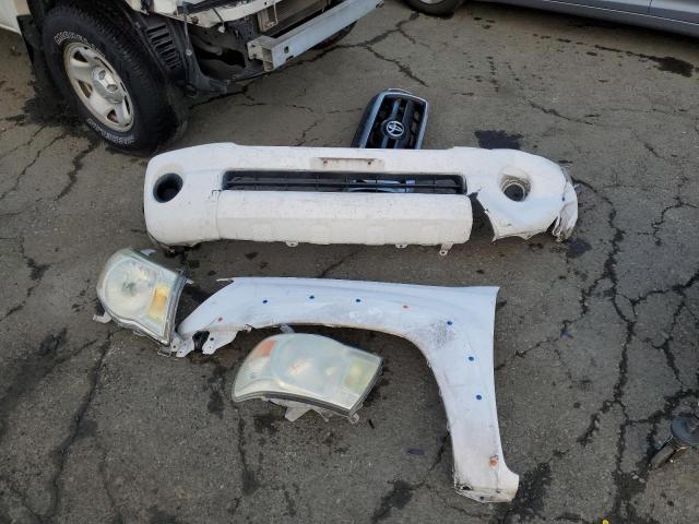 5TETX62N68Z519733 - 2008 TOYOTA TACOMA PRERUNNER ACCESS CAB WHITE photo 12