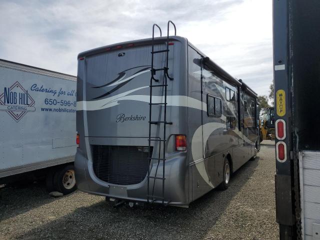 4UZAB2DT09CAE4200 - 2009 FREIGHTLINER CHASSIS XC ორფეროვანი ფოტო 4