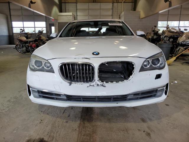 WBAYF4C51DD281530 - 2013 BMW 740 LXI WHITE photo 5