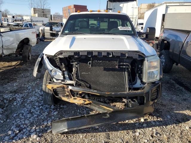 1FDUF5GYXFEA59041 - 2015 FORD F550 SUPER DUTY WHITE photo 5