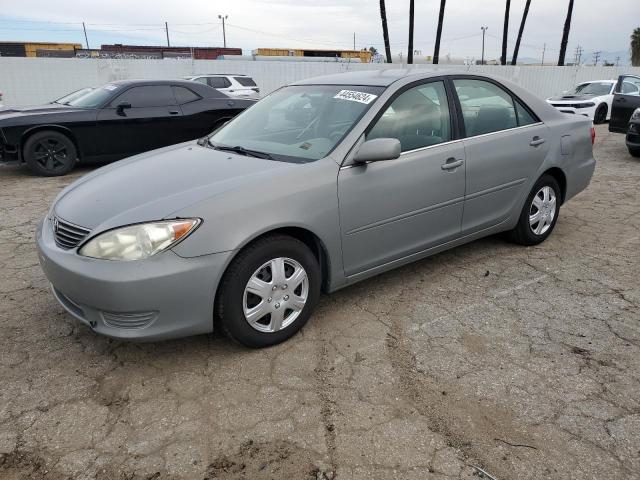 4T1BE30K16U675981 - 2006 TOYOTA CAMRY LE GRAY photo 1
