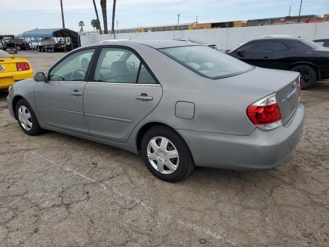 4T1BE30K16U675981 - 2006 TOYOTA CAMRY LE GRAY photo 2