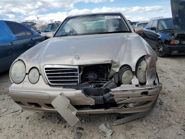 WDBJF83J61X045036 - 2001 MERCEDES-BENZ E 430 TAN photo 5