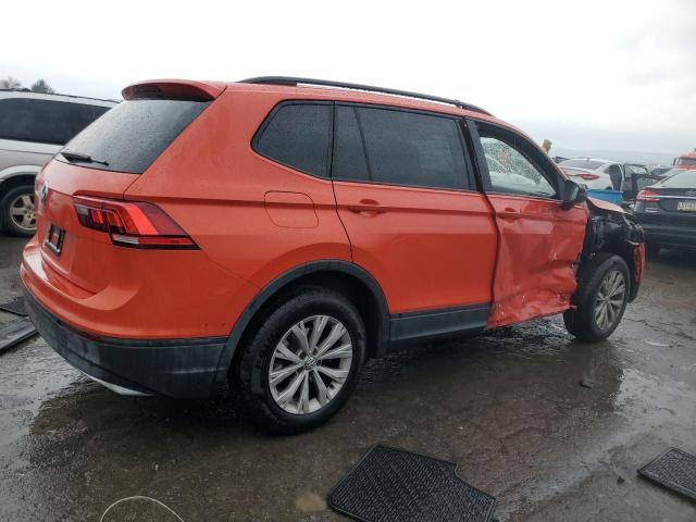 3VV0B7AX4KM004374 - 2019 VOLKSWAGEN TIGUAN S ORANGE photo 3