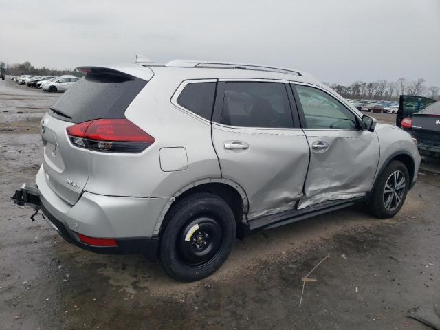 JN8AT2MV0KW380572 - 2019 NISSAN ROGUE S SILVER photo 3