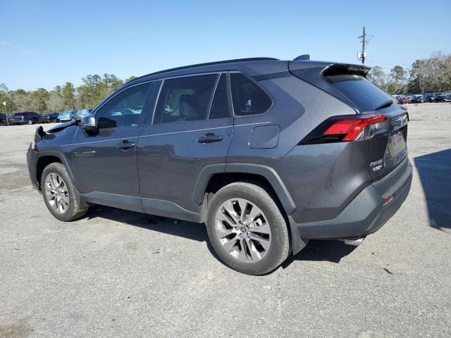 2T3C1RFV8MC172894 - 2021 TOYOTA RAV4 XLE PREMIUM GRAY photo 2