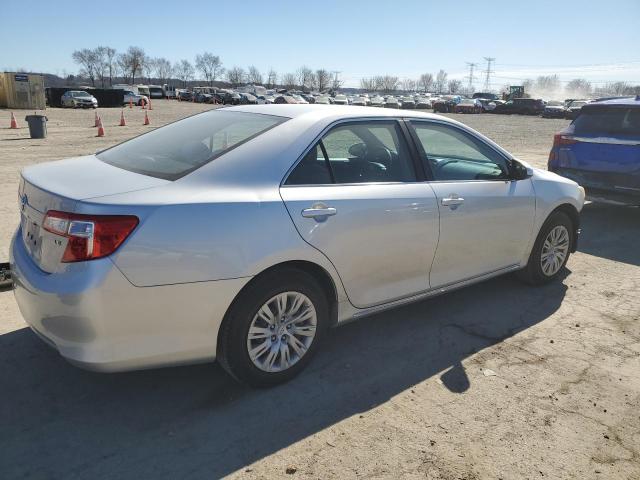 4T1BF1FK1CU023253 - 2012 TOYOTA CAMRY BASE SILVER photo 3