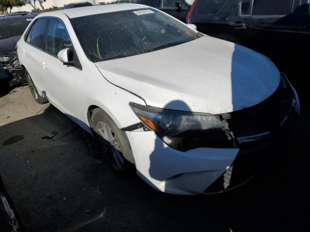 4T1BF1FK6FU056429 - 2015 TOYOTA CAMRY LE WHITE photo 4