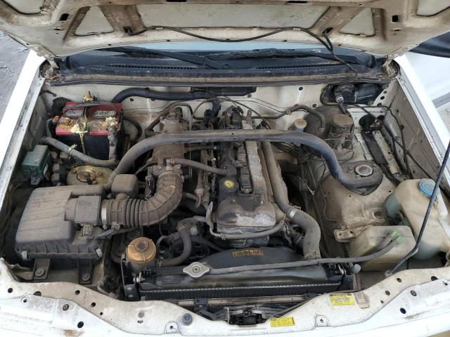 2CNBE13C3X6922751 - 1999 CHEVROLET TRACKER WHITE photo 12