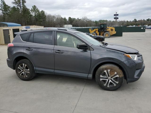 JTMZFREV5HJ704280 - 2017 TOYOTA RAV4 LE GRAY photo 4