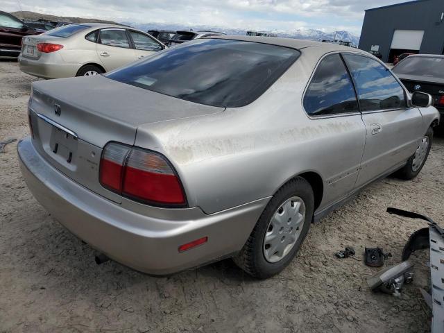 1HGCD7235VA009586 - 1997 HONDA ACCORD LX SILVER photo 3