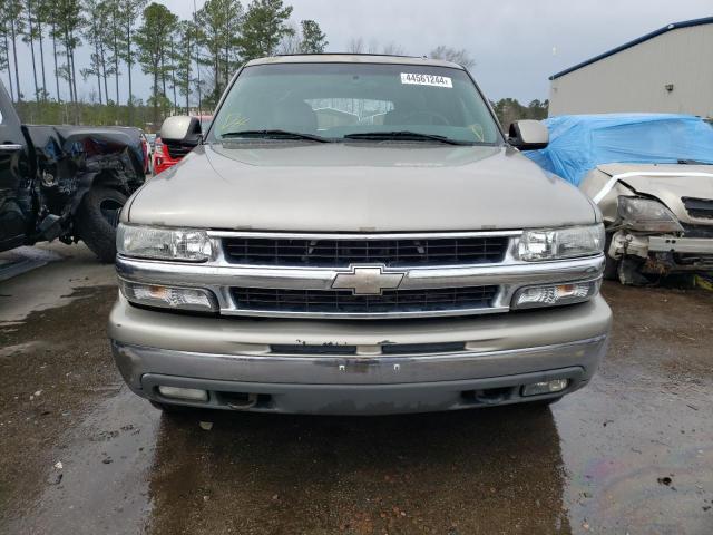 1GNEC16ZX2J220291 - 2002 CHEVROLET SUBURBAN C1500 TAN photo 5