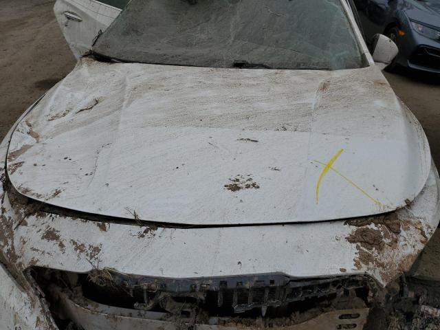 1G4ZN5SS9HU171351 - 2017 BUICK LACROSSE PREFERRED WHITE photo 11