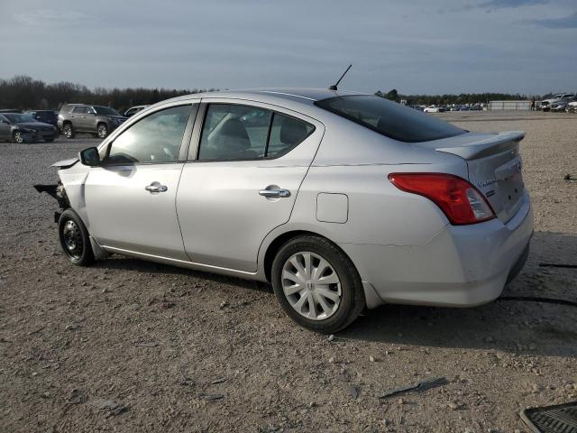 3N1CN7AP2FL822347 - 2015 NISSAN VERSA S GRAY photo 2