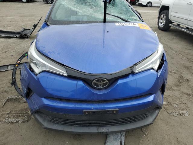 NMTKHMBX8KR070492 - 2019 TOYOTA C-HR XLE BLUE photo 11