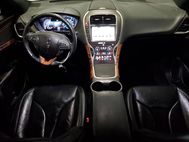 2LMTJ8LR2GBL76128 - 2016 LINCOLN MKX RESERVE BLACK photo 8