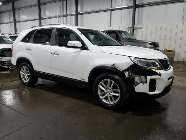 5XYKTCA66EG454646 - 2014 KIA SORENTO LX WHITE photo 4