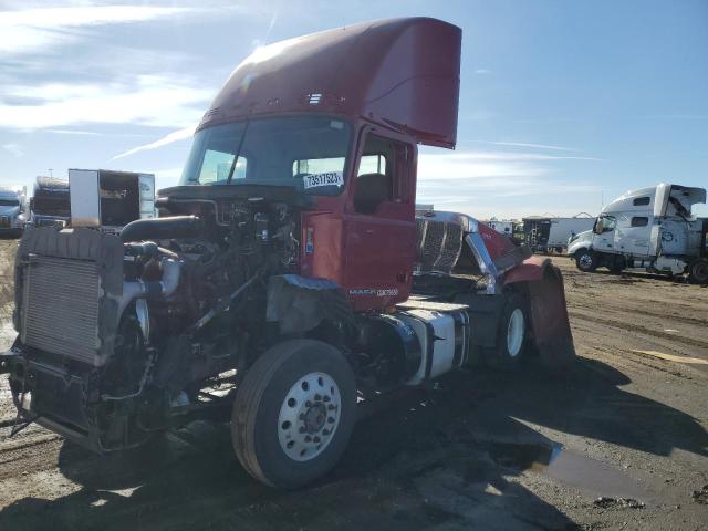 1M1AW02Y2GM079650 - 2016 MACK 600 CXU600 RED photo 2