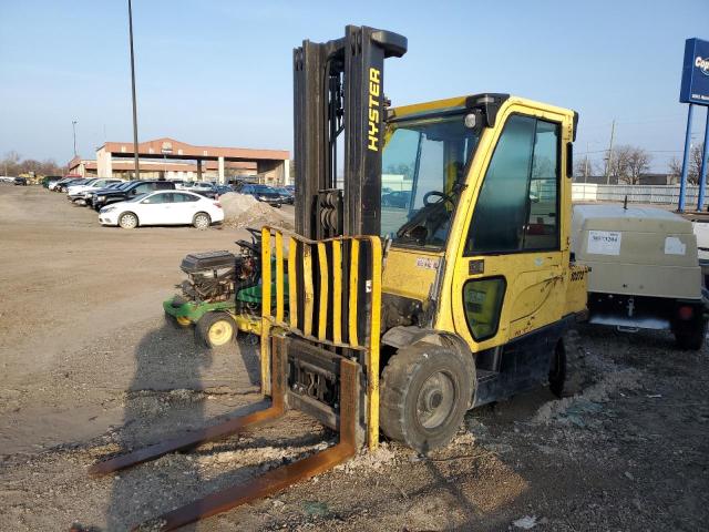 000000L177B38941L - 2013 HYST FORK LIFT YELLOW photo 2