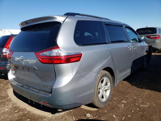 5TDKZ3DC9HS851582 - 2017 TOYOTA SIENNA LE SILVER photo 3