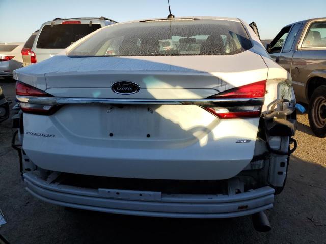 3FA6P0H7XHR110840 - 2017 FORD FUSION SE WHITE photo 6