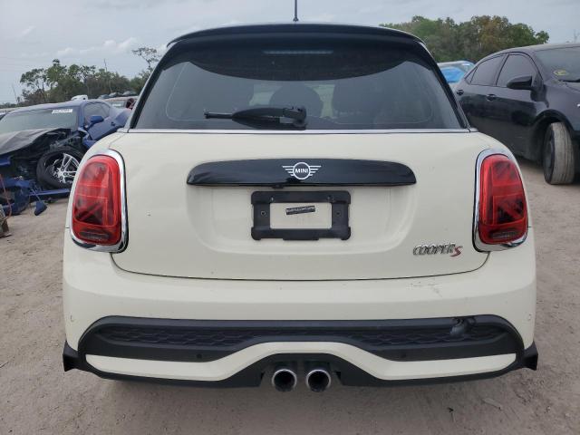 WMW53DK02N2R05480 - 2022 MINI COOPER S WHITE photo 6