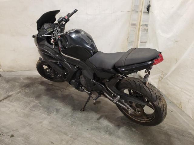 JKAEXEE18CDA04050 - 2012 KAWASAKI EX650 EC BLACK photo 3